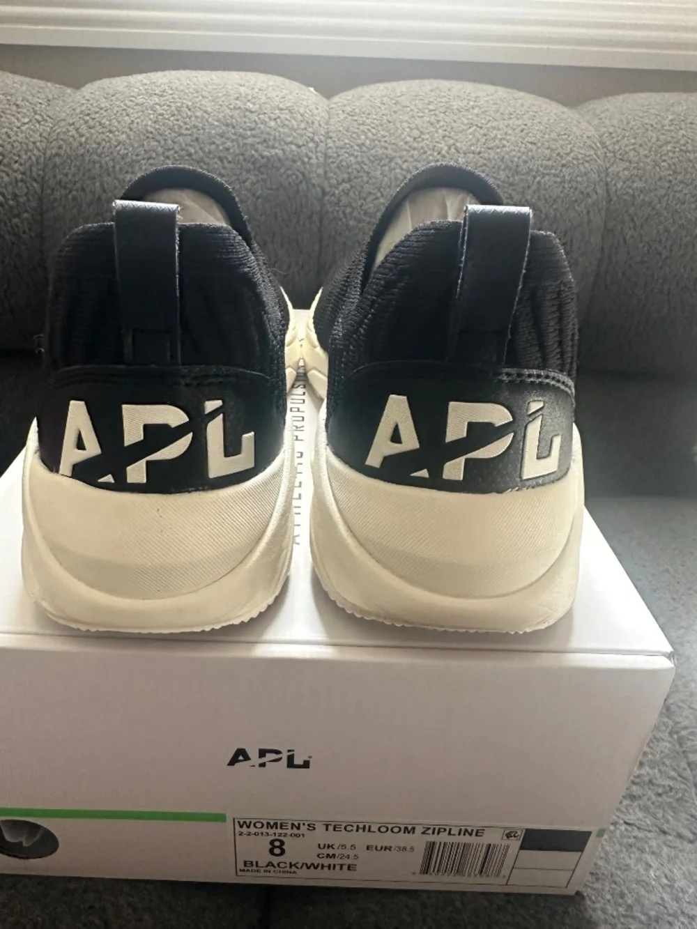 APL Women's TechLoom Traveler in Black size 8